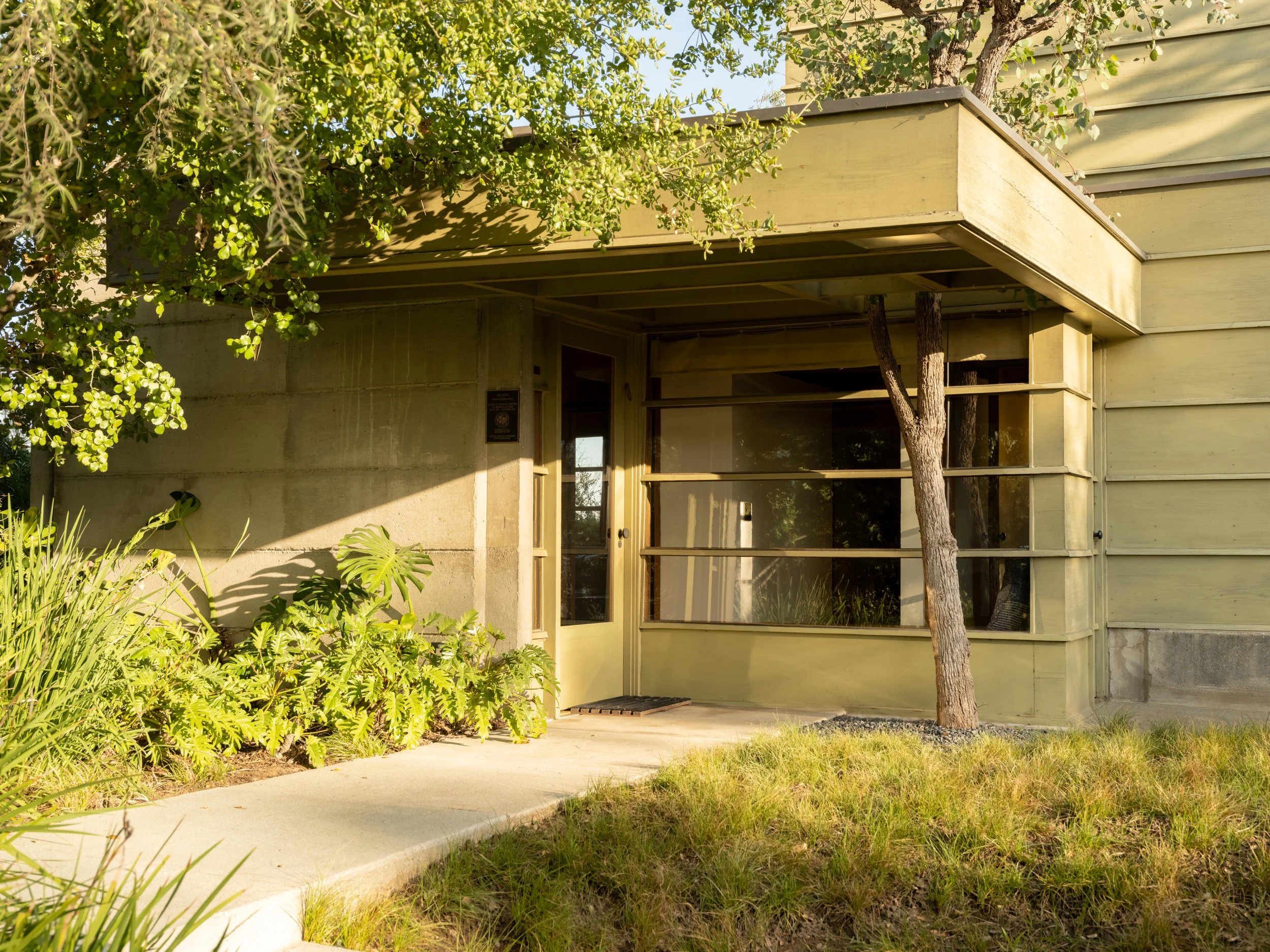 The How House, R. M Schindler, 1925 — Open Space Series